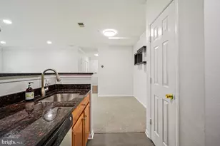 13070 Marcey Creek Rd, Herndon, VA 20171 - Photo 16