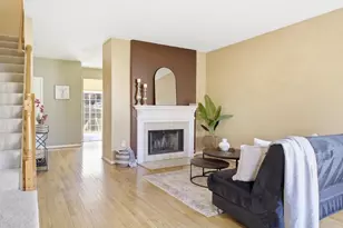 12150 Wedgeway Ct, Fairfax, VA 22033 - Photo 1