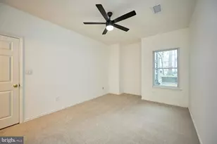 4413 Fair Stone Dr, Fairfax, VA 22033 - Photo 16