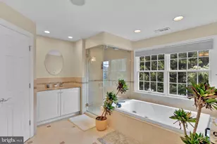 1502 Chain Bridge Ct, McLean, VA 22101 - Photo 26