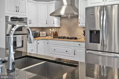 1502 Chain Bridge Court, McLean, VA 22101 - Photo 14