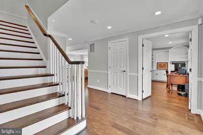 1502 Chain Bridge Court, McLean, VA 22101 - Photo 22