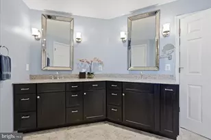 12967 Highland Oaks Ct, Fairfax, VA 22033 - Photo 16