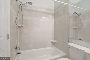 5142 Ballycastle Cir, Alexandria, VA 22315 - Photo 46