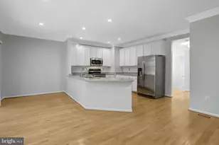 5142 Ballycastle Cir, Alexandria, VA 22315 - Photo 12