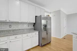 5142 Ballycastle Cir, Alexandria, VA 22315 - Photo 18