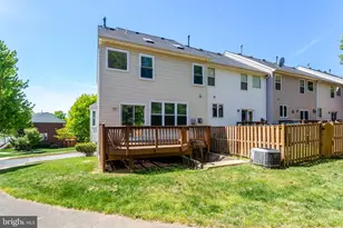 5142 Ballycastle Cir, Alexandria, VA 22315 - Photo 66