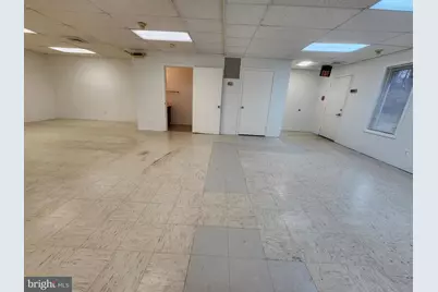 299 Herndon Parkway #106, Herndon, VA 20170 - Photo 6