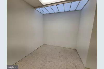 299 Herndon Parkway #106, Herndon, VA 20170 - Photo 8