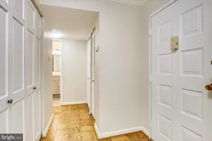 6800 Fleetwood Rd, McLean, VA 22101 - Photo 4
