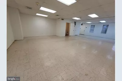 299 Herndon Parkway #106, Herndon, VA 20170 - Photo 10