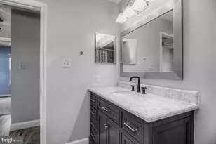 6105 Hoskins Hollow Cir, Centreville, VA 20121 - Photo 26