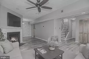 6105 Hoskins Hollow Cir, Centreville, VA 20121 - Photo 8