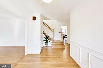 9321 Hobart Court, Fairfax, VA 22032 - Photo 6