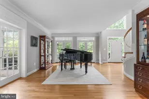 12804 Rose Grove Dr, Oak Hill, VA 20171 - Photo 8
