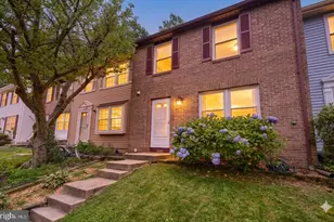 8225 Burning Forest Ct, Springfield, VA 22153 - Photo 1