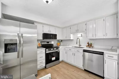 8225 Burning Forest Court, Springfield, VA 22153 - Photo 12