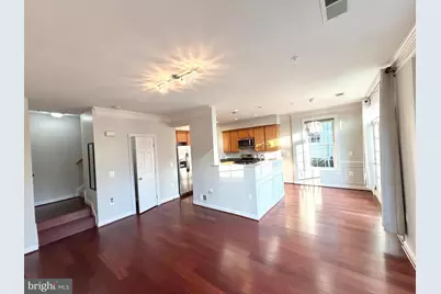 13600 Salk Street #131, Herndon, VA 20171 - Photo 6