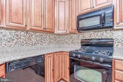 4037 Kimberley Glen Court, Chantilly, VA 20151 - Photo 8