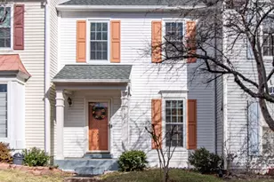 4037 Kimberley Glen Ct, Chantilly, VA 20151 - Photo 2