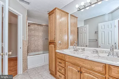 4037 Kimberley Glen Court, Chantilly, VA 20151 - Photo 32