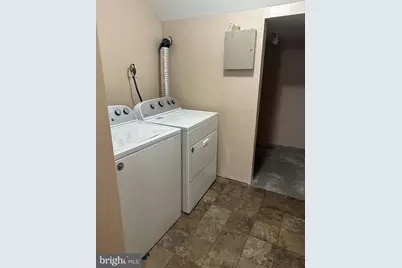 6850 Signature Circle, Alexandria, VA 22310 - Photo 12