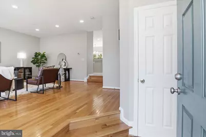 12409 Casbeer Drive, Fairfax, VA 22033 - Photo 4