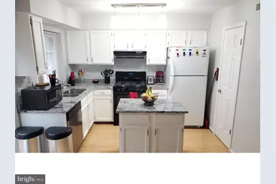 14721 Basingstoke Loop, Centreville, VA 20120 - Photo 2