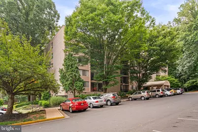 7753 Patriot Drive #46, Annandale, VA 22003 - Photo 2