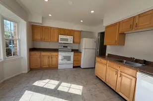 2998 Covington St, Fairfax, VA 22031 - Photo 4