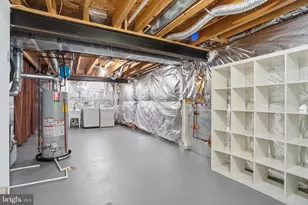 7710 Cashland Ct, Alexandria, VA 22315 - Photo 38