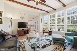 2707 Pioneer Ln, Falls Church, VA 22043 - Photo 10