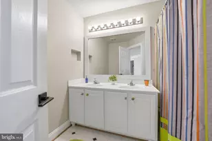 2707 Pioneer Ln, Falls Church, VA 22043 - Photo 34