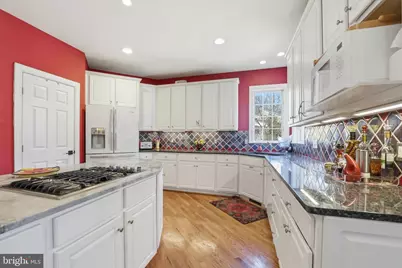 2707 Pioneer Lane, Falls Church, VA 22043 - Photo 12