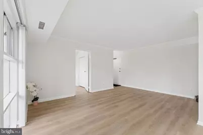 7704 Donnybrook Court #102, Annandale, VA 22003 - Photo 6