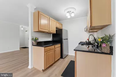 7704 Donnybrook Court #102, Annandale, VA 22003 - Photo 14