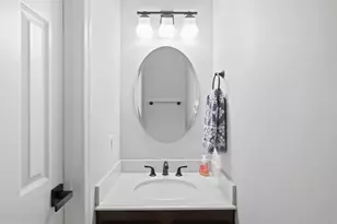 5701 Edgewater Oak Ct, Burke, VA 22015 - Photo 10