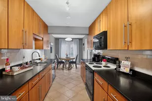 6065 Estates Dr, Alexandria, VA 22310 - Photo 6