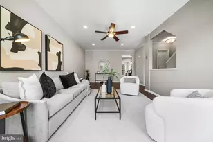 4118 Fountainside Ln, Fairfax, VA 22030 - Photo 6