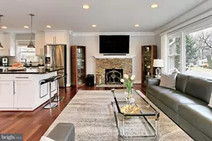 212 Ross Dr SW, Vienna, VA 22180 - Photo 10