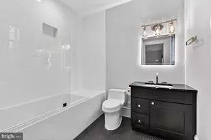 7002 River Oaks Dr, McLean, VA 22101 - Photo 26