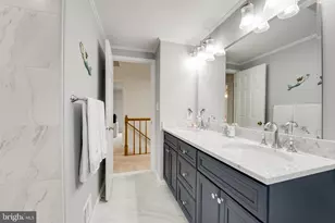 10727 Shingle Oak Ct, Burke, VA 22015 - Photo 12