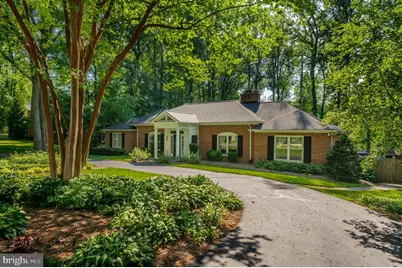1104 Flor Lane, McLean, VA 22102 - Photo 2