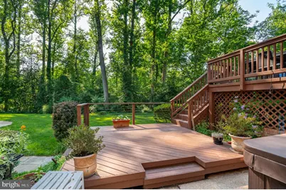 1104 Flor Lane, McLean, VA 22102 - Photo 8