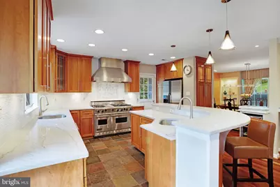 1104 Flor Lane, McLean, VA 22102 - Photo 24