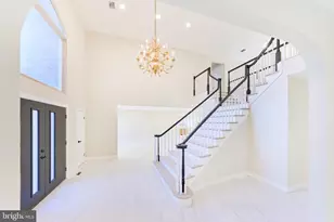 2713 Silkwood Ct, Oakton, VA 22124 - Photo 8