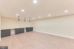 2713 Silkwood Ct, Oakton, VA 22124 - Photo 62