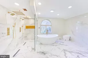 2713 Silkwood Ct, Oakton, VA 22124 - Photo 34