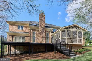 2713 Silkwood Ct, Oakton, VA 22124 - Photo 46