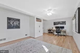 1714 Saddle Ridge Ct, Vienna, VA 22182 - Photo 18